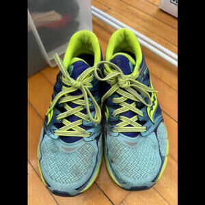 Size 7.5 - Saucony ISO Series in Blue and neon yellow